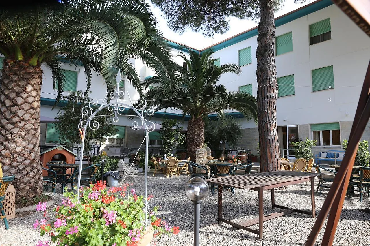 Hotel Massimo Marina di Cecina